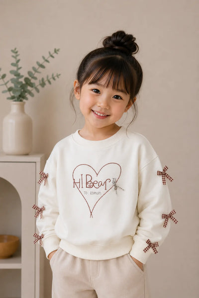 Heart Bow Cream Sweatshirt